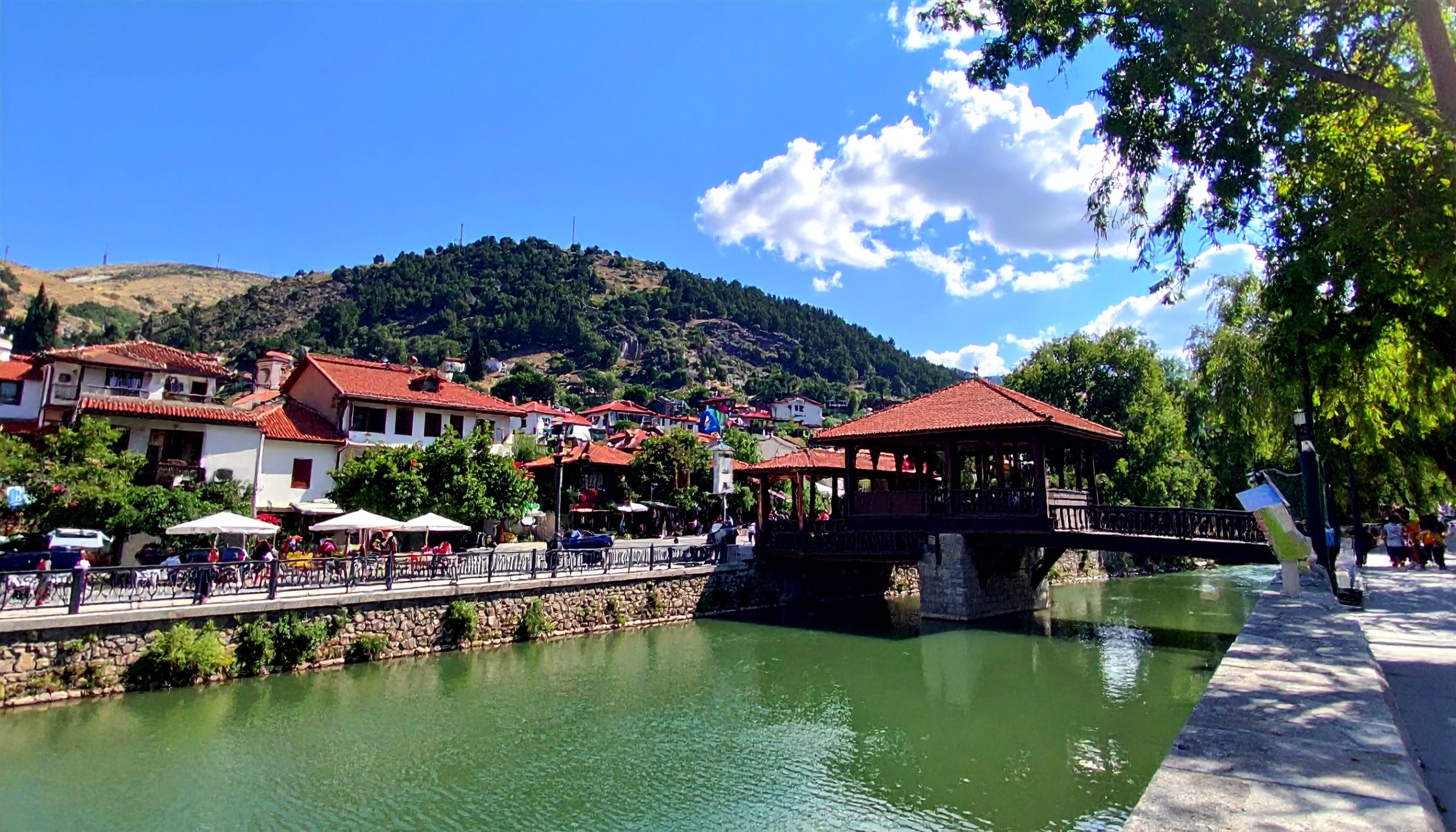 Kütahya’da Seramik Sanatı Kadar Renkli Lezzet Durakları Kütahya’da Seramik Sanatı Kadar Renkli Lezzet Durakları